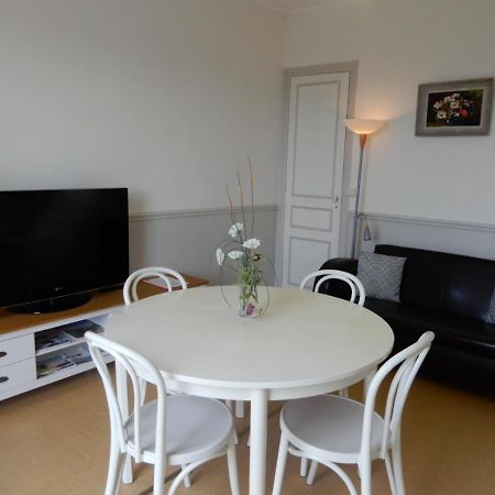 Caprices De Mer Appartement Avec Grand Balcon Et Vue A 300 M Plage, Apercu Mer, Lit Queen Size, Mers Les Bains Le Treport , Petit Dejeuner En Option, 2 Velos Fournis 外观 照片