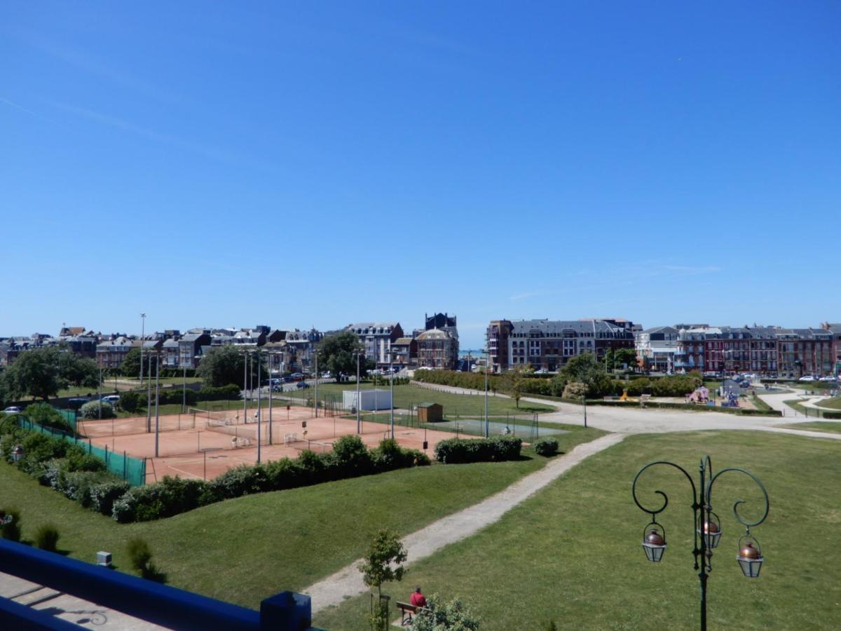 Caprices De Mer Appartement Avec Grand Balcon Et Vue A 300 M Plage, Apercu Mer, Lit Queen Size, Mers Les Bains Le Treport , Petit Dejeuner En Option, 2 Velos Fournis 外观 照片
