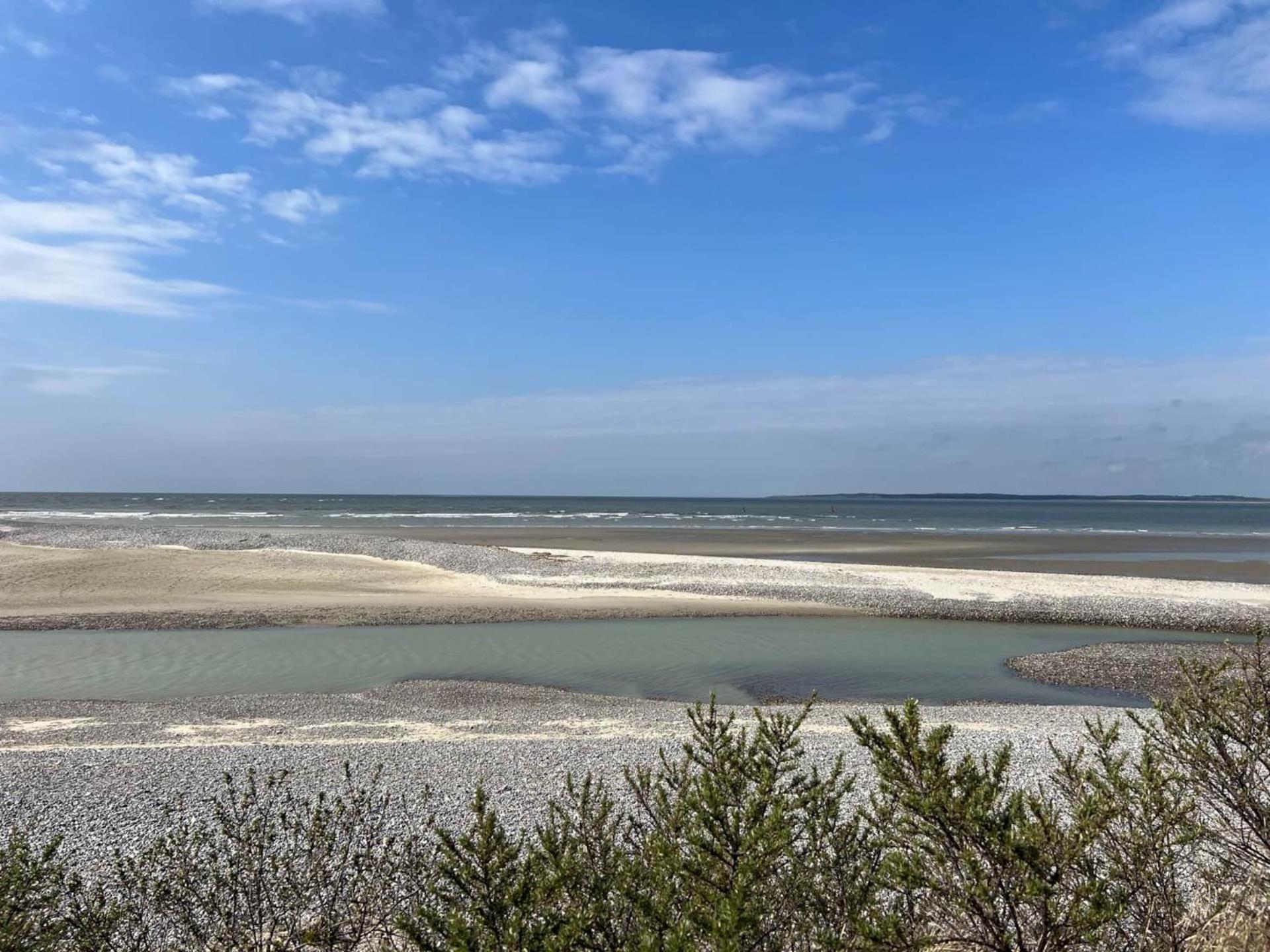 Caprices De Mer Appartement Avec Grand Balcon Et Vue A 300 M Plage, Apercu Mer, Lit Queen Size, Mers Les Bains Le Treport , Petit Dejeuner En Option, 2 Velos Fournis 外观 照片